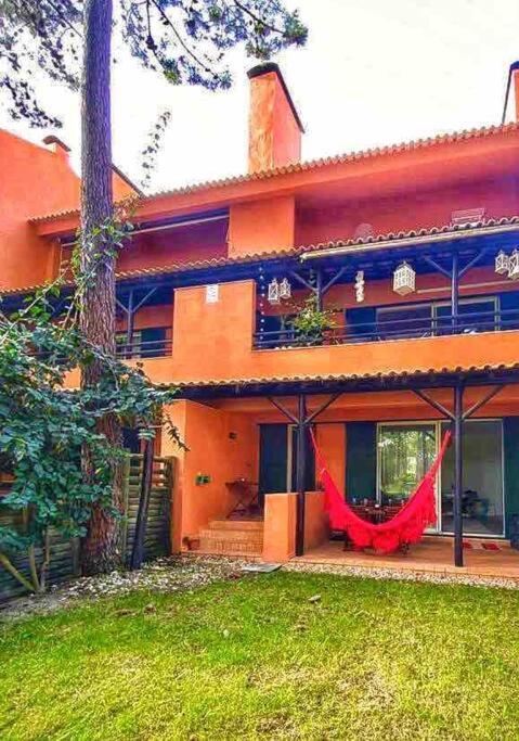 Charmoso Apartamento Na Herdade Da Aroeira Aroeira  エクステリア 写真